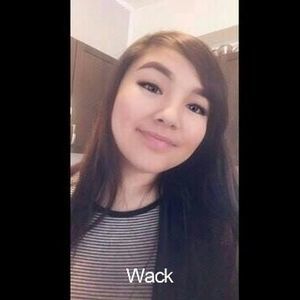 Meet your Posher, Selenaa